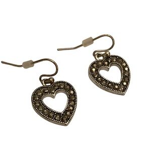 NEW Heart Silver Dainty Dangle Earrings Valentines Day Jewelry Gift